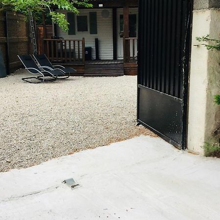 Mobil-Home Sur Terrain Prive Sérignan Εξωτερικό φωτογραφία
